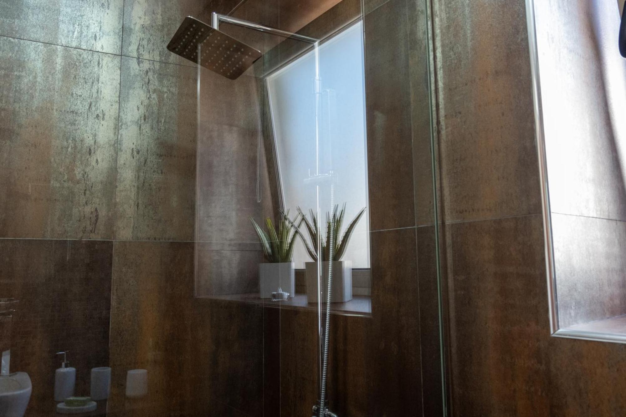 Deluxe Villa Home, Peace & Spa فيلا دو كوندي المظهر الخارجي الصورة