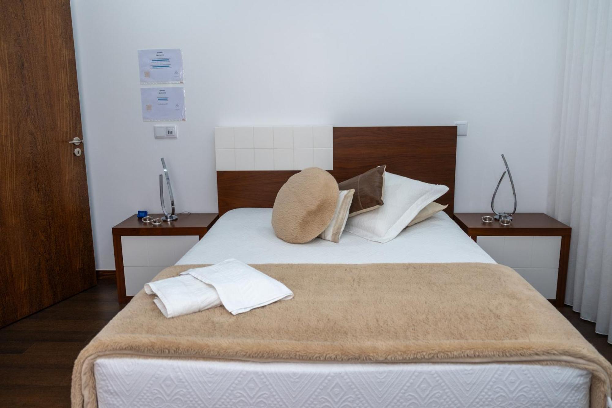 Deluxe Villa Home, Peace & Spa فيلا دو كوندي المظهر الخارجي الصورة